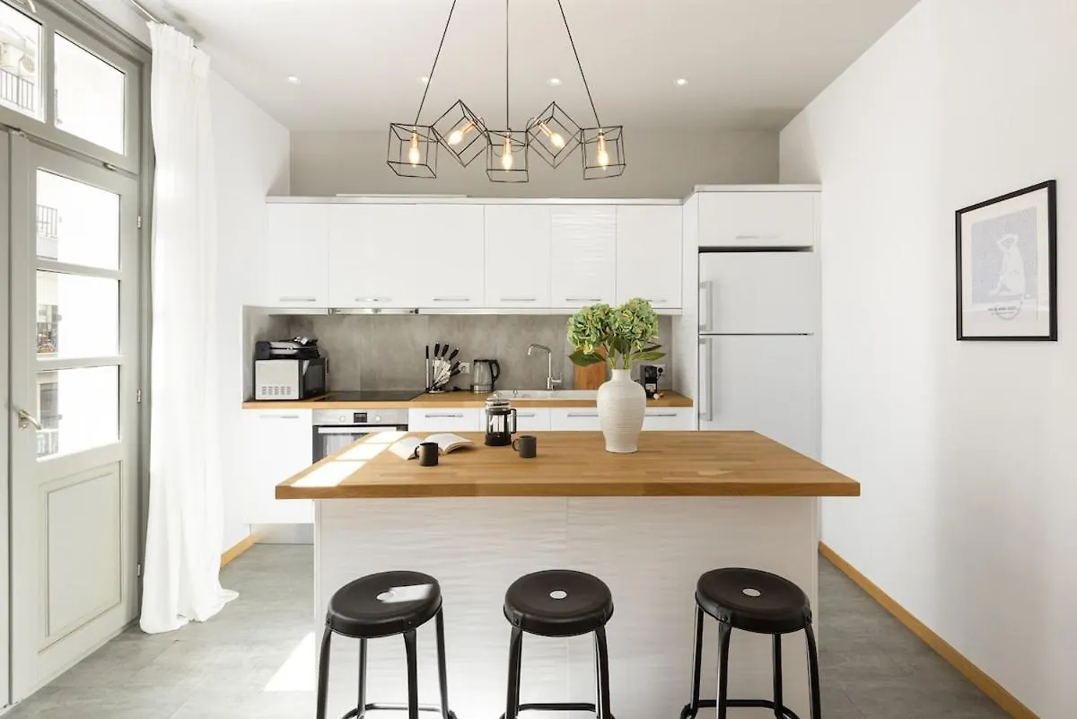 Innovative Upscale 2-Br Flat In Premium Location Thessaloniki 0*,  Greece