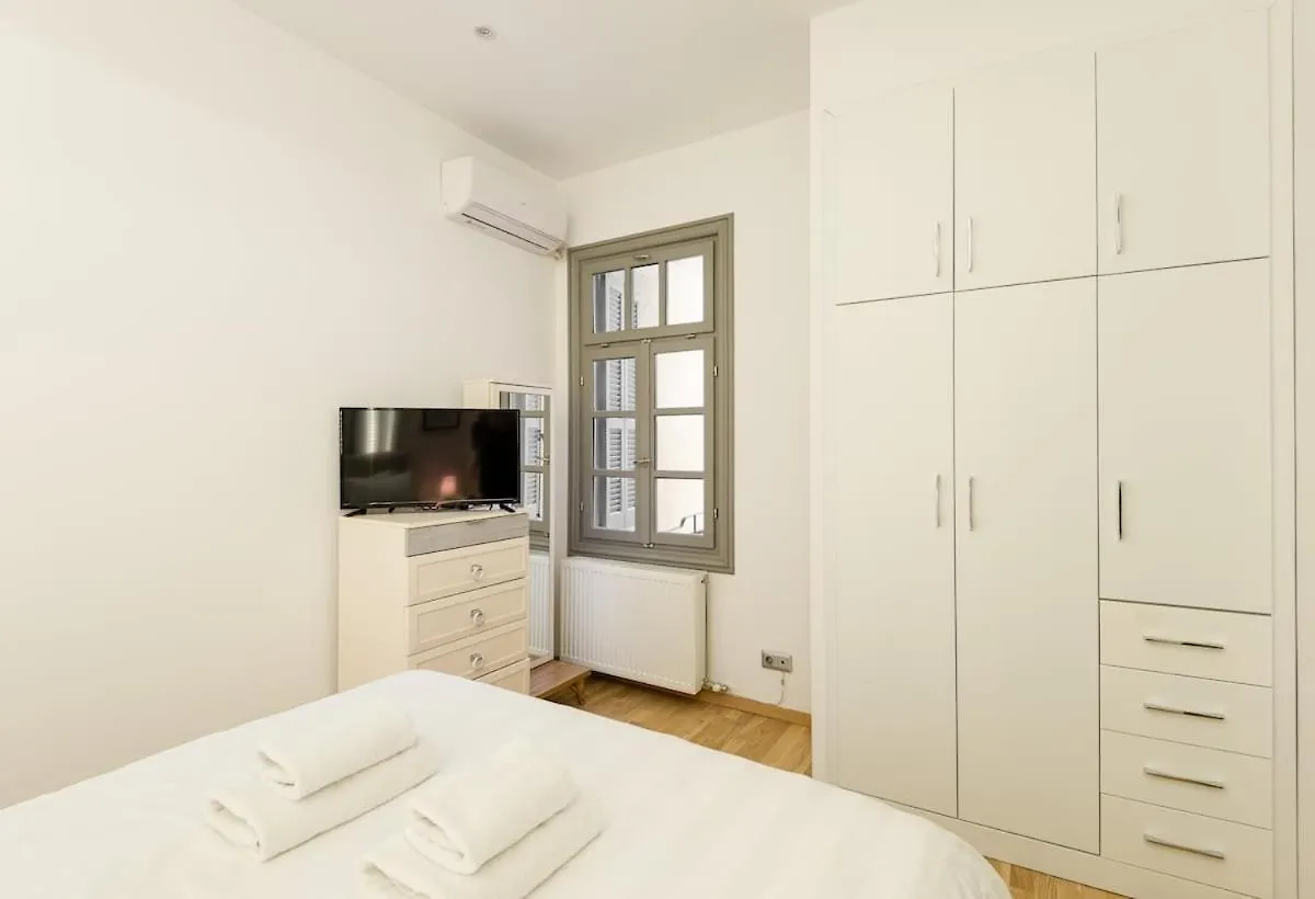 Innovative Upscale 2-Br Flat In Premium Location Thessaloniki 0*,  Greece